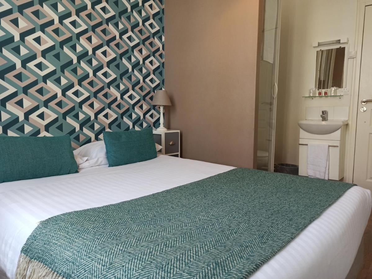 Hotel Val De Loire Tours Oda fotoğraf